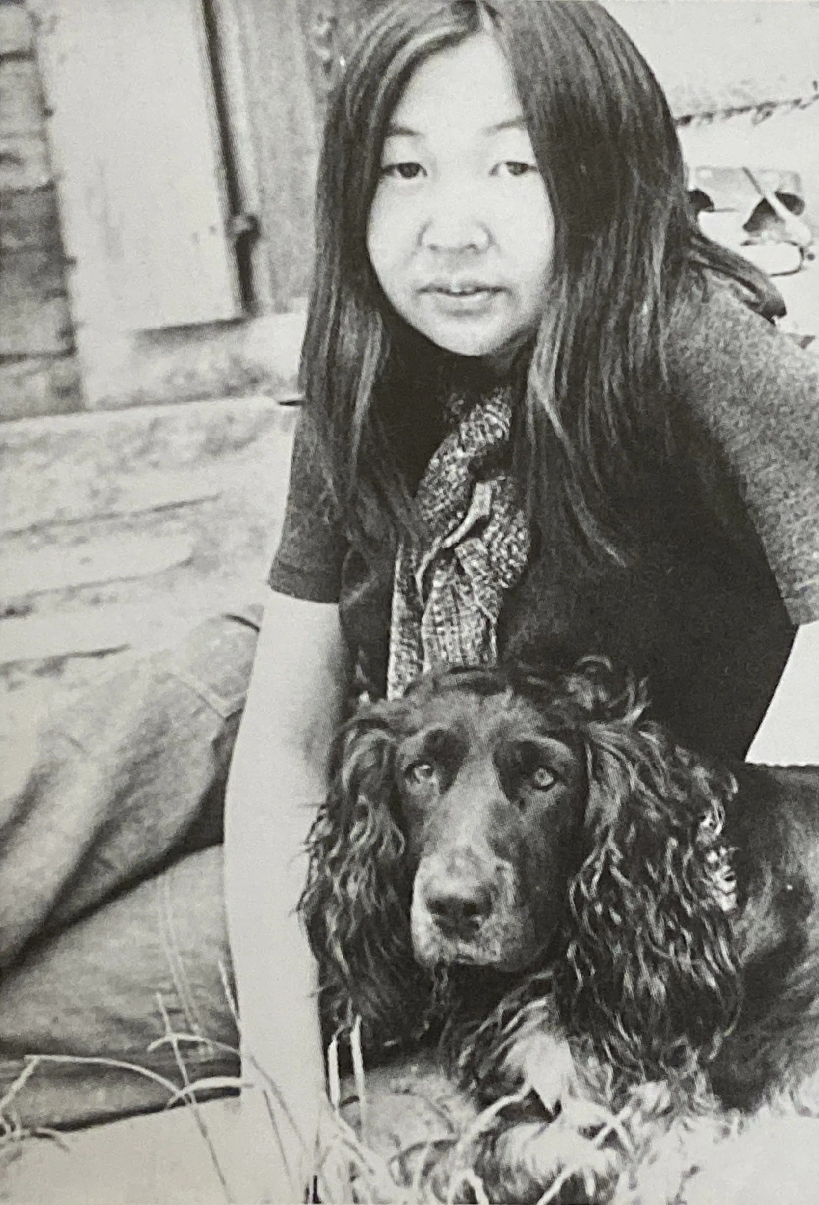 Алла с собакой. Архивная фотография